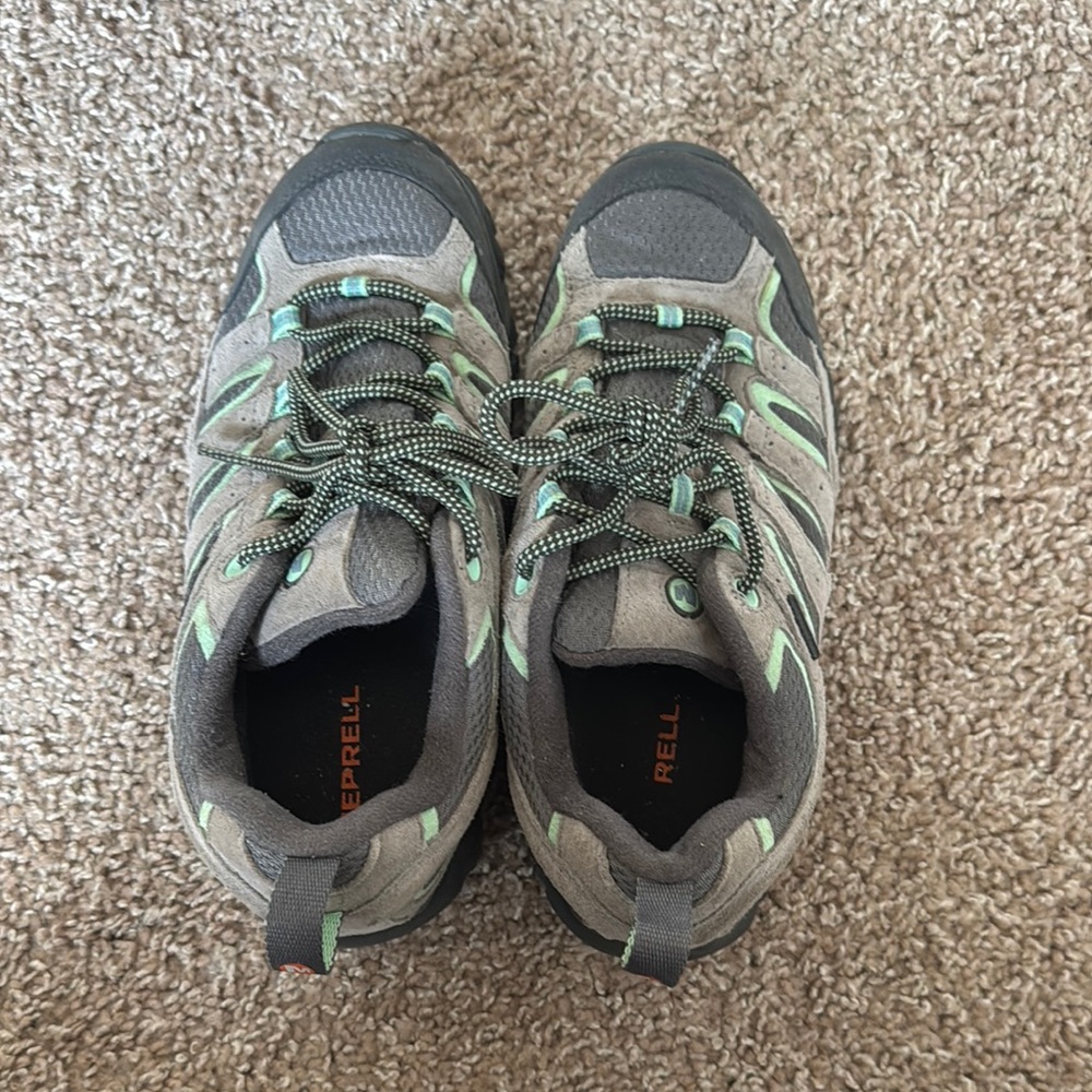 Merrell Waterproof Women’s MOAB Hiking Shoes Drizzle/Mint